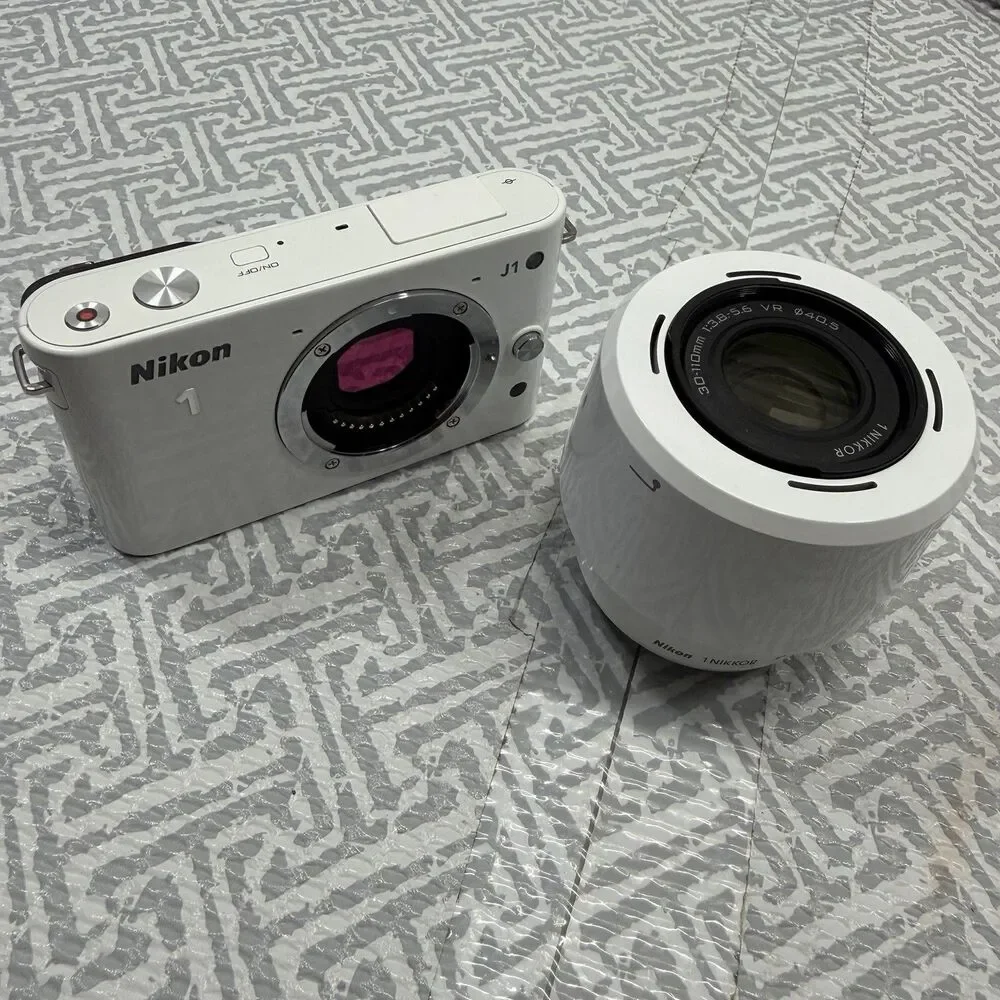 Nikon 1 J1 10.1MP White Camera Bundle - 10-30mm & 30-110mm VR Lenses SD Bag Case